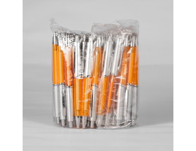 Pacote com Caneta Plástica